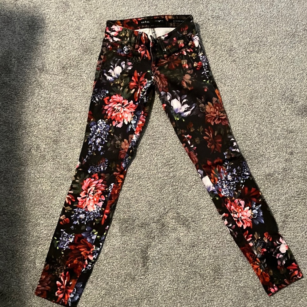 Size 23 floral guess jeans